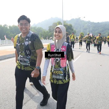 Runner Photo 6932987