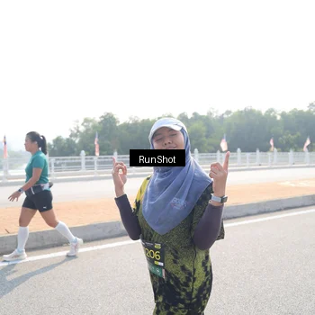 Runner Photo 6932995