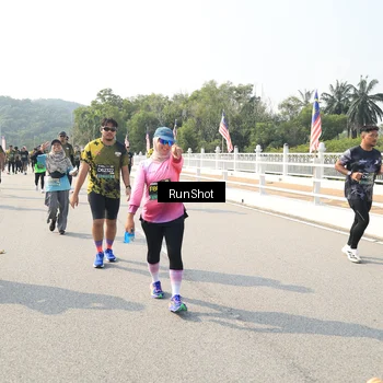 Runner Photo 6933013