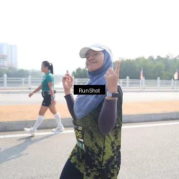 Runner Photo 6933018