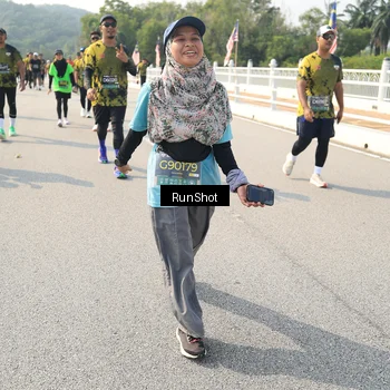 Runner Photo 6933047