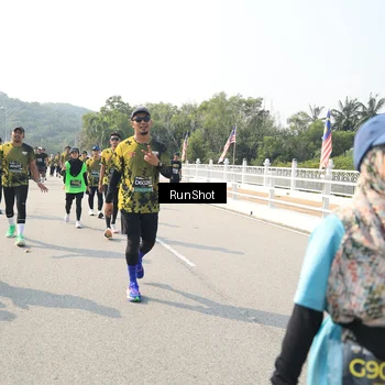 Runner Photo 6933048