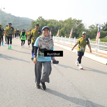 Runner Photo 6933055