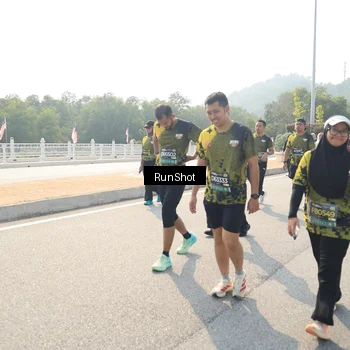 Runner Photo 6933056
