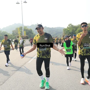 Runner Photo 6933063