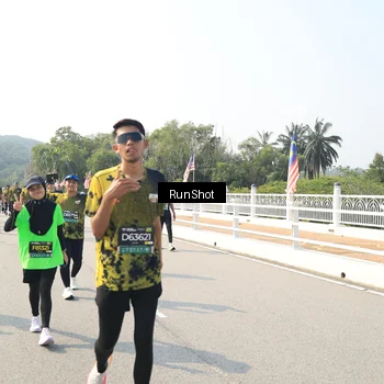 Runner Photo 6933064