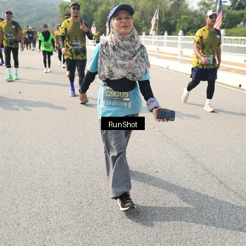 Runner Photo 6933075