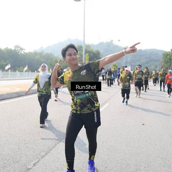Runner Photo 6933079