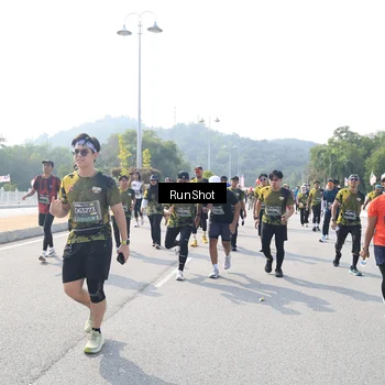 Runner Photo 6933116