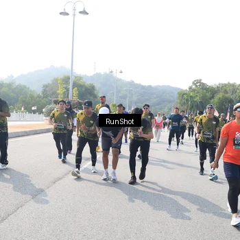 Runner Photo 6933124