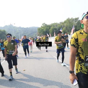 Runner Photo 6933155