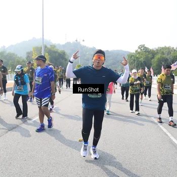 Runner Photo 6933166