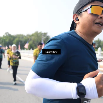 Runner Photo 6933178