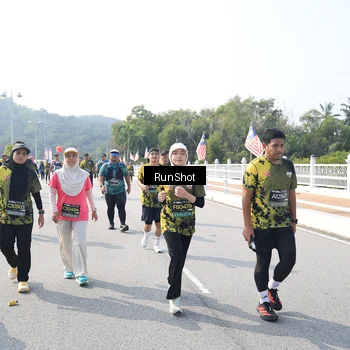Runner Photo 6933187