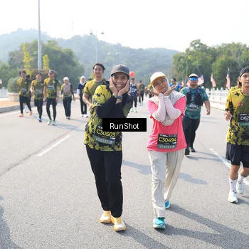 Runner Photo 6933194
