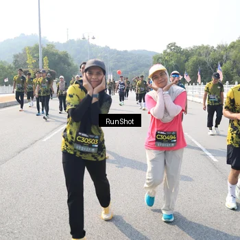 Runner Photo 6933202