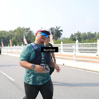 Runner Photo 6933223