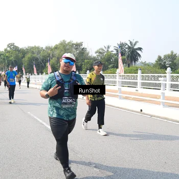 Runner Photo 6933224