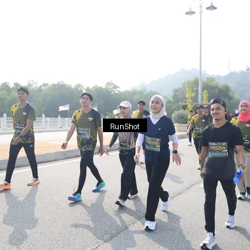 Runner Photo 6933238