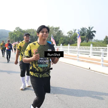 Runner Photo 6933255