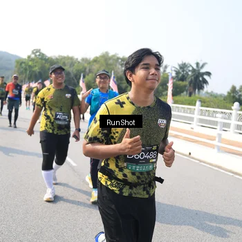Runner Photo 6933256