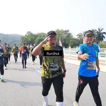 Runner Photo 6933264