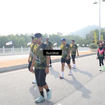 Runner Photo 6933268