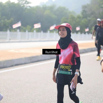 Runner Photo 6933286