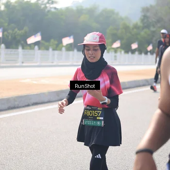 Runner Photo 6933289