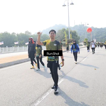 Runner Photo 6933320