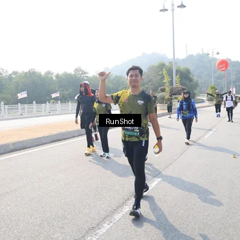 Runner Photo 6933323