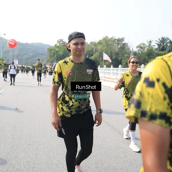 Runner Photo 6933325
