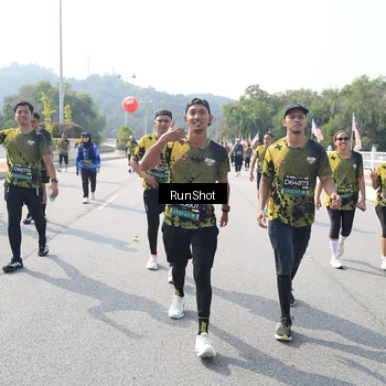 Runner Photo 6933326