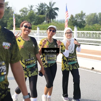 Runner Photo 6933337