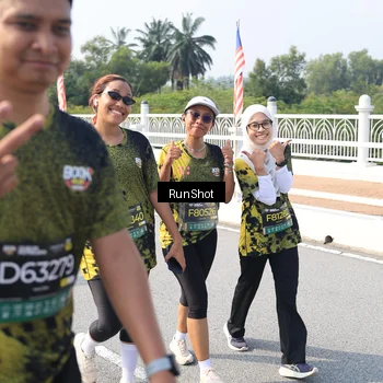 Runner Photo 6933341