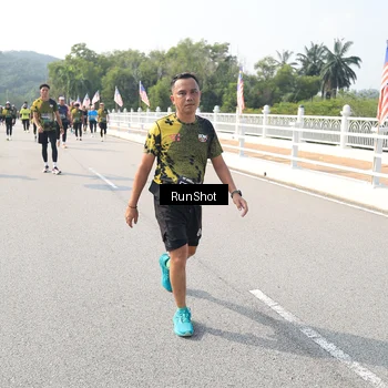 Runner Photo 6933343