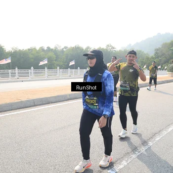 Runner Photo 6933356