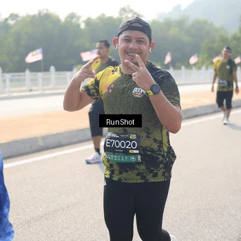 Runner Photo 6933361