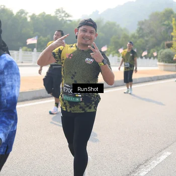 Runner Photo 6933363