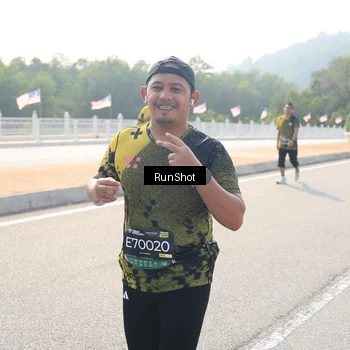 Runner Photo 6933364