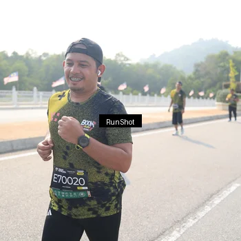 Runner Photo 6933384