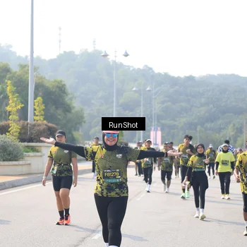 Runner Photo 6933385