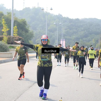 Runner Photo 6933394