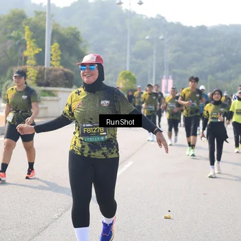 Runner Photo 6933396