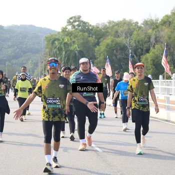 Runner Photo 6933398