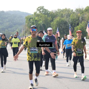 Runner Photo 6933401