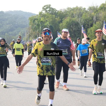 Runner Photo 6933404