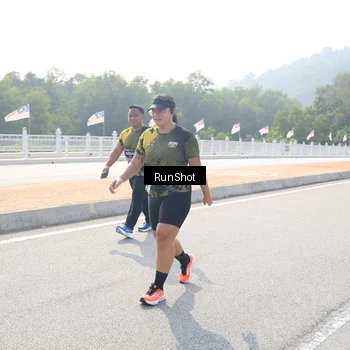 Runner Photo 6933413