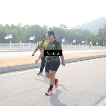 Runner Photo 6933417
