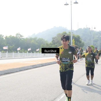 Runner Photo 6933426